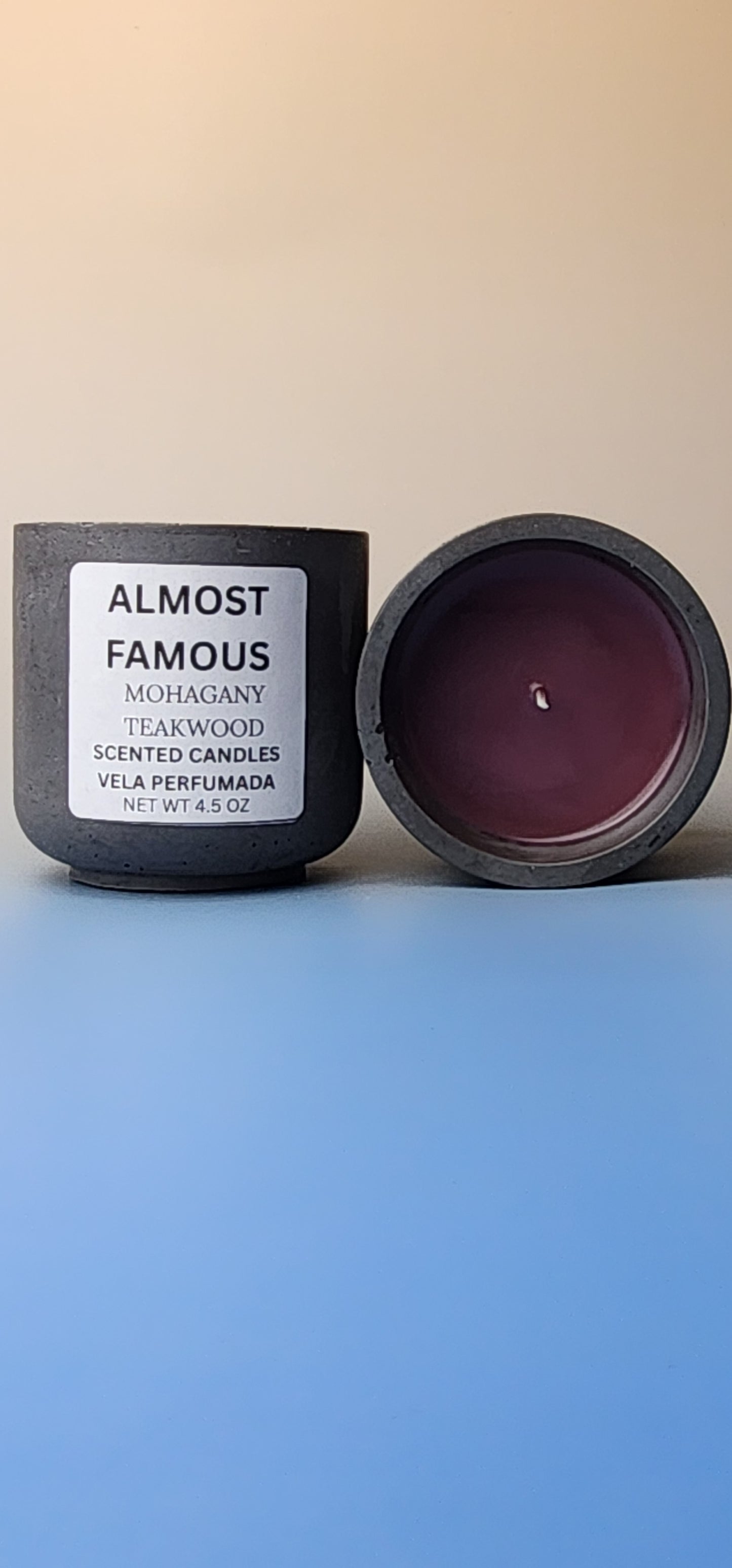 Mohagany Teakwood Scented Candle 4.5 oz